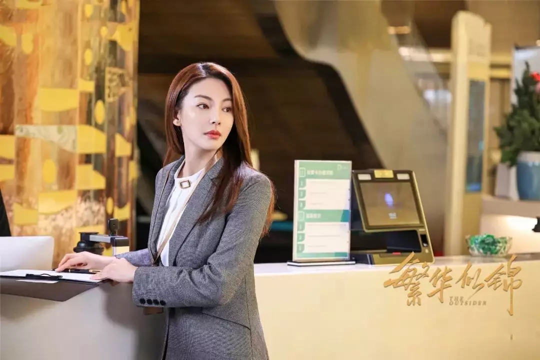 第一代网络名人凤姐是如何走红的?她去了美国后现在过得怎么样?