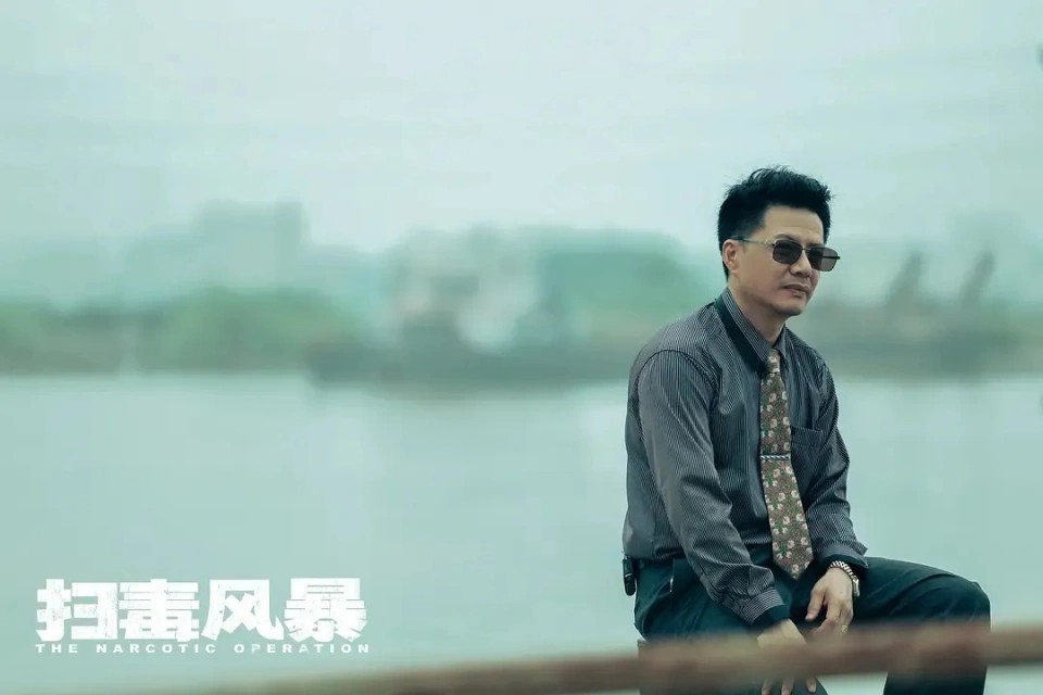 Mirror演唱会受伤舞者近照曝光 近锁骨有窟窿状伤口