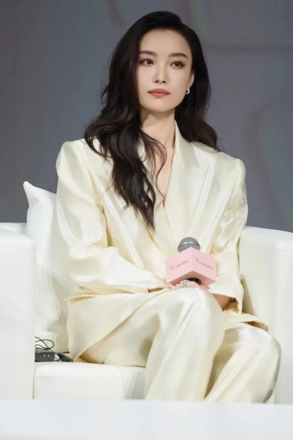 卢荻：世界资本主义已经知道，中国当不了他的“小伙伴”