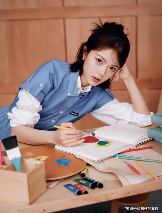 被懂王评为“史上最差”？今年美国春晚到底发生了啥