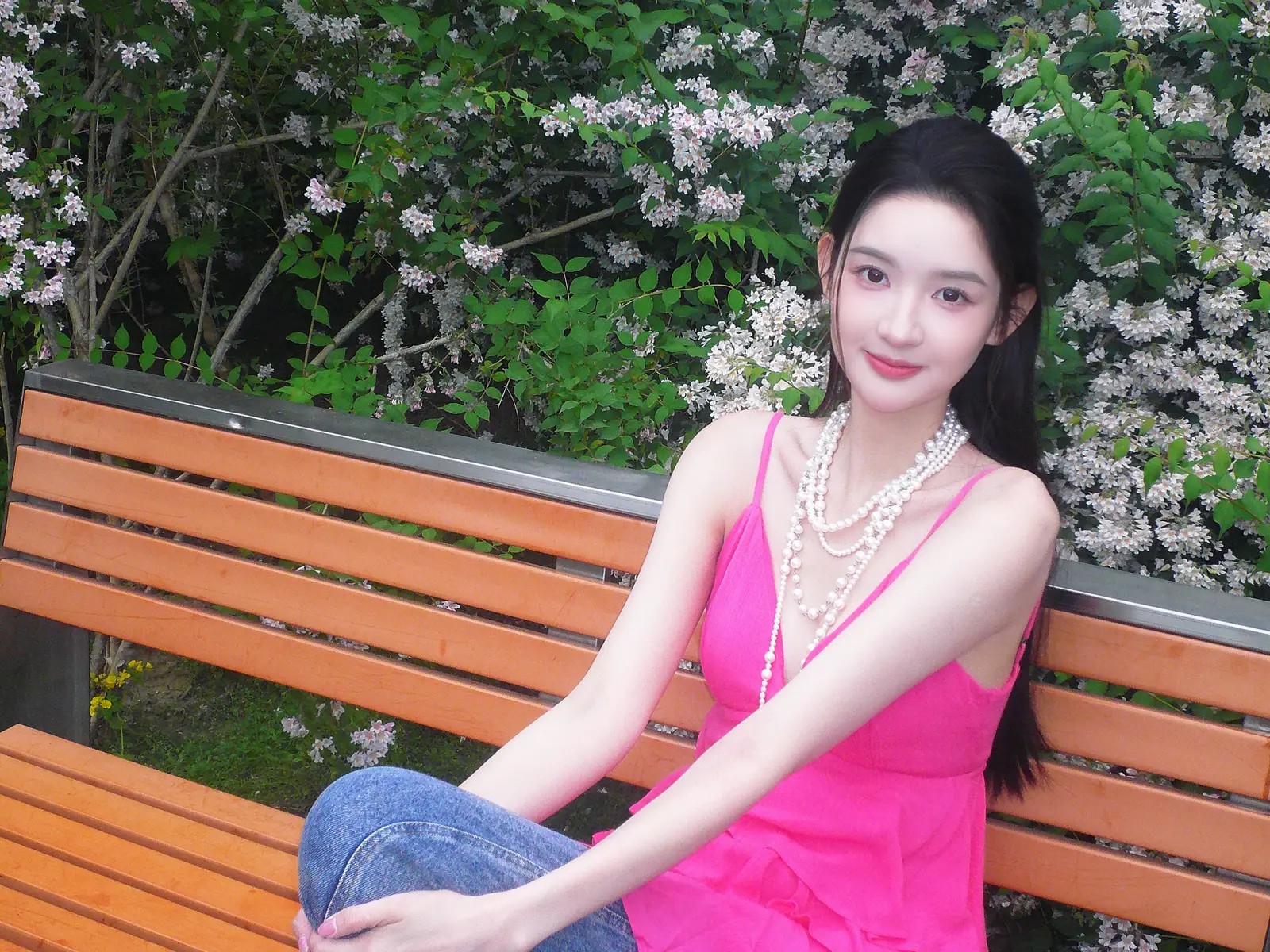 宛瑜扮演者赵霁近况曝光！整个人瘦弱忧郁，最新动态已经开始带货